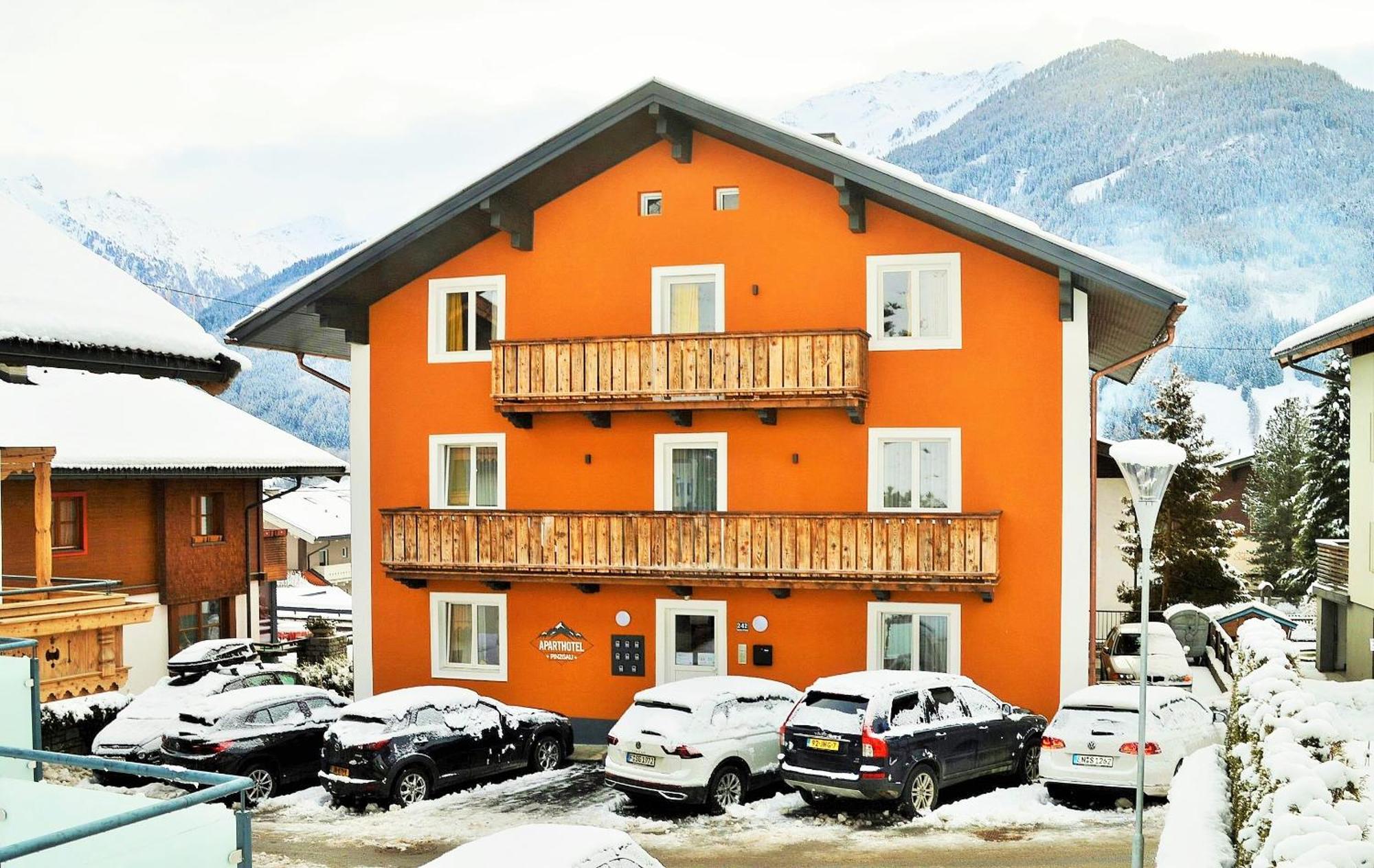Aparthotel Pinzgau Neukirchen am Großvenediger Chambre photo